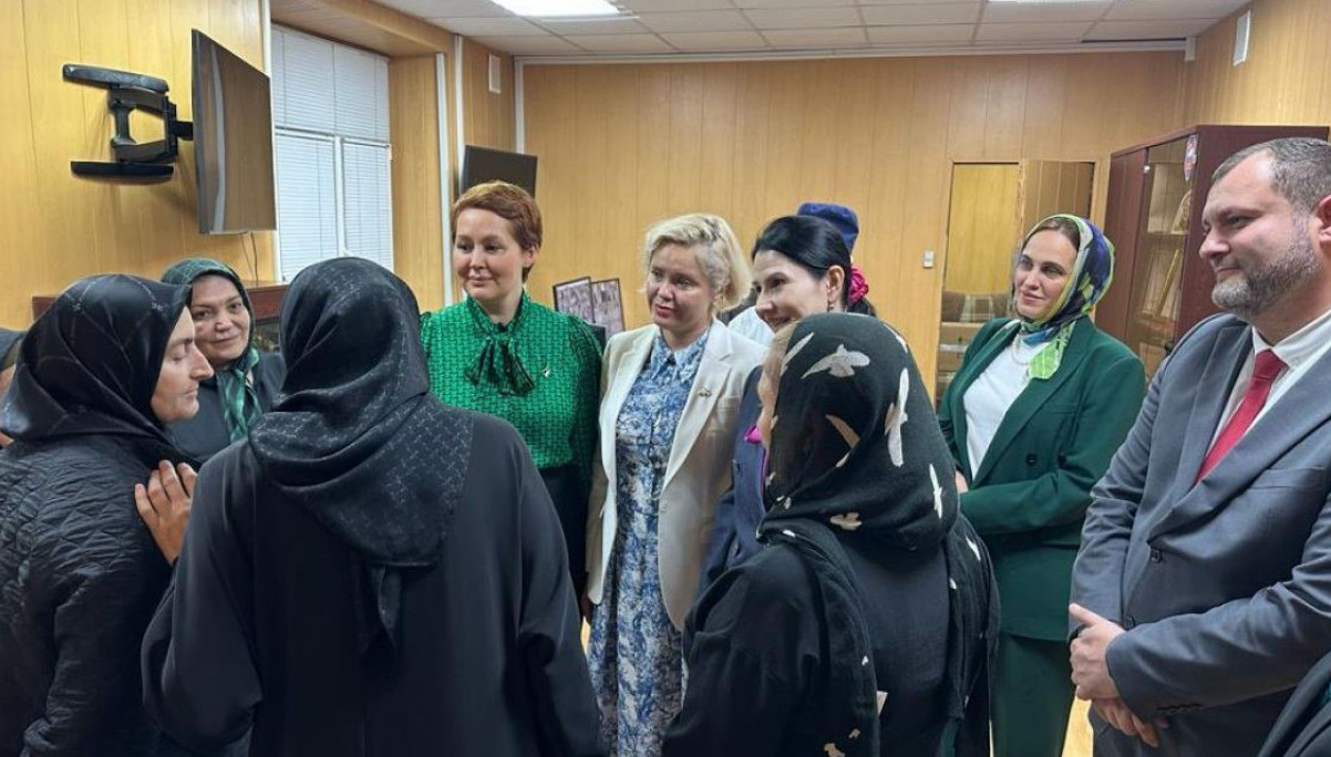 В акции «Розовая лента» приняли участие женщины, члены семей участников СВО