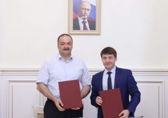 Сергей Меликов и руководство СКФУ подписали соглашение о подготовке кадров для оборонно-промышленного комплекса