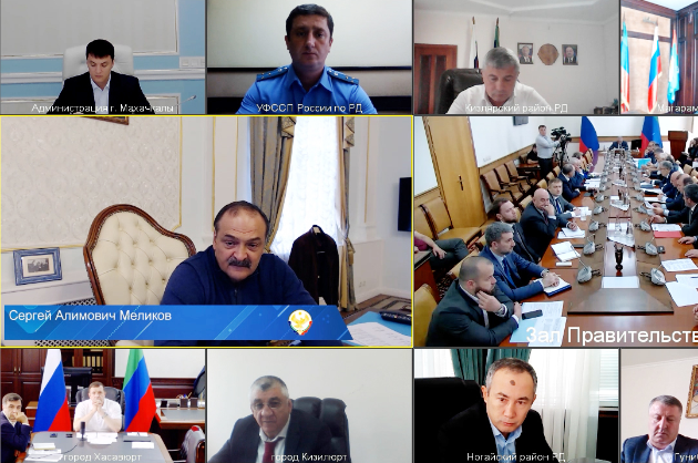 Сергей Меликов провел совещаниe по актуальным вопросам
