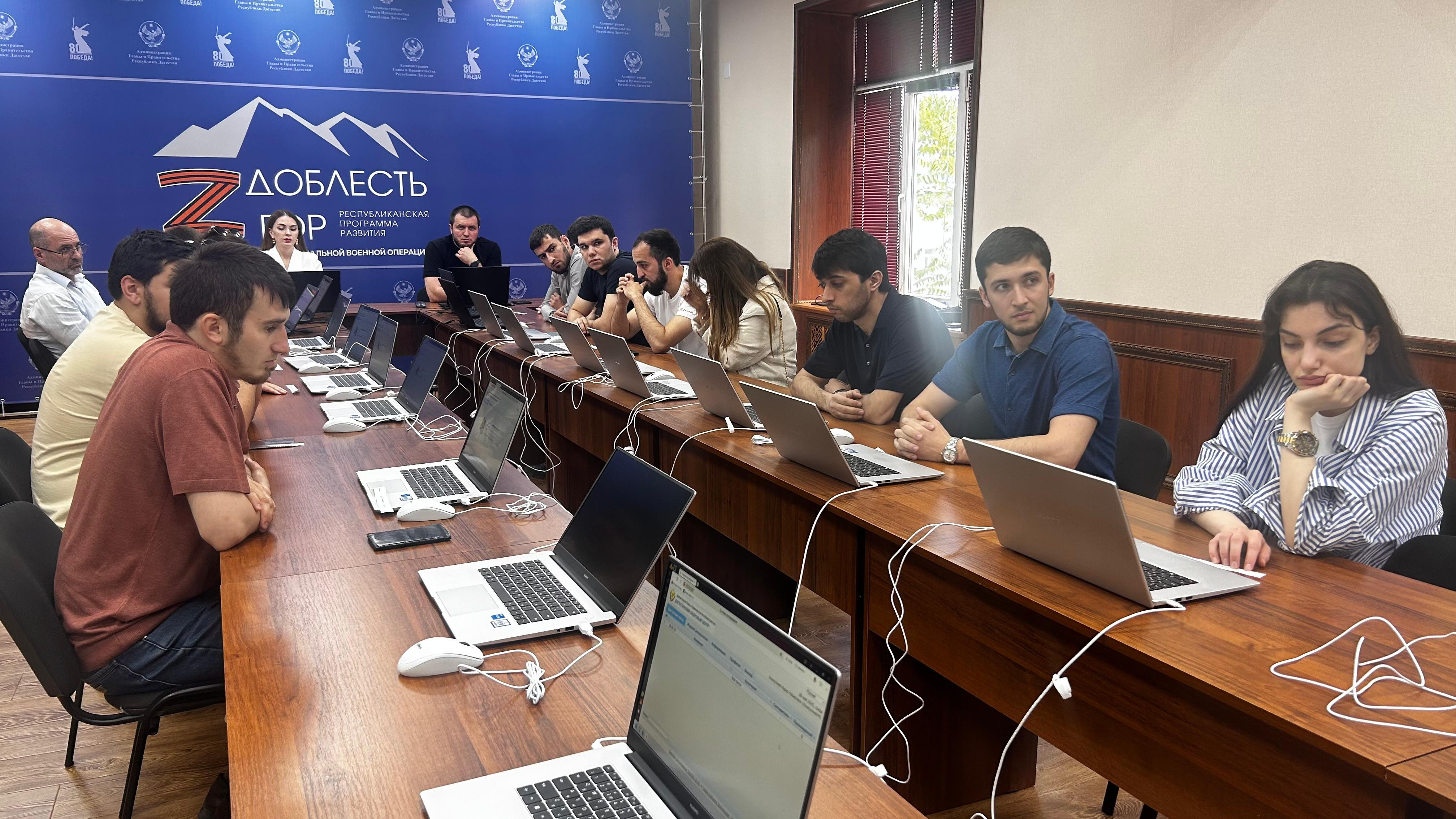 В Дагестанском кадровом центре прошло тестирование