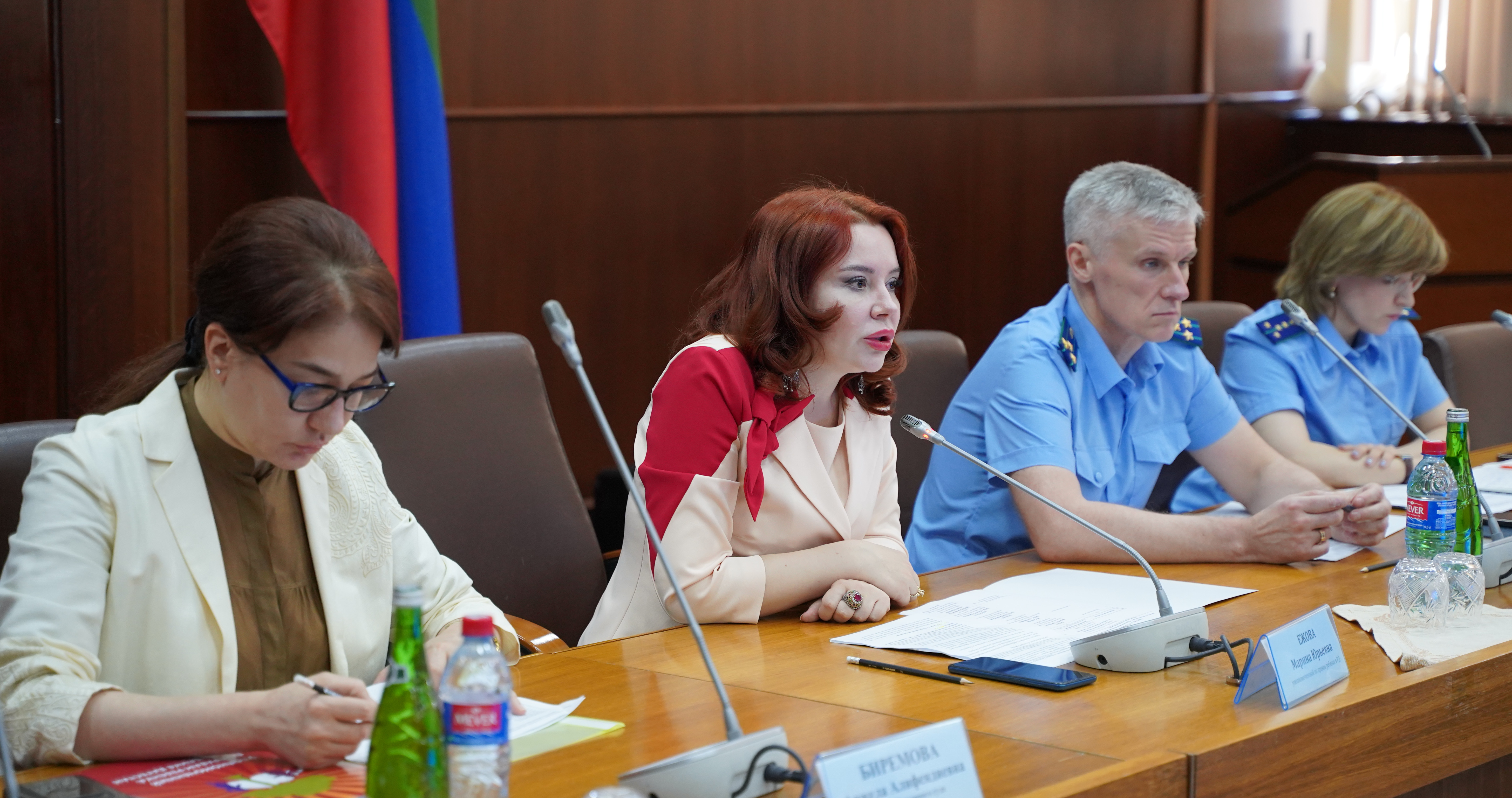 Правовое регулирование деятельности органов опеки и попечительства обсудили в Дагестане