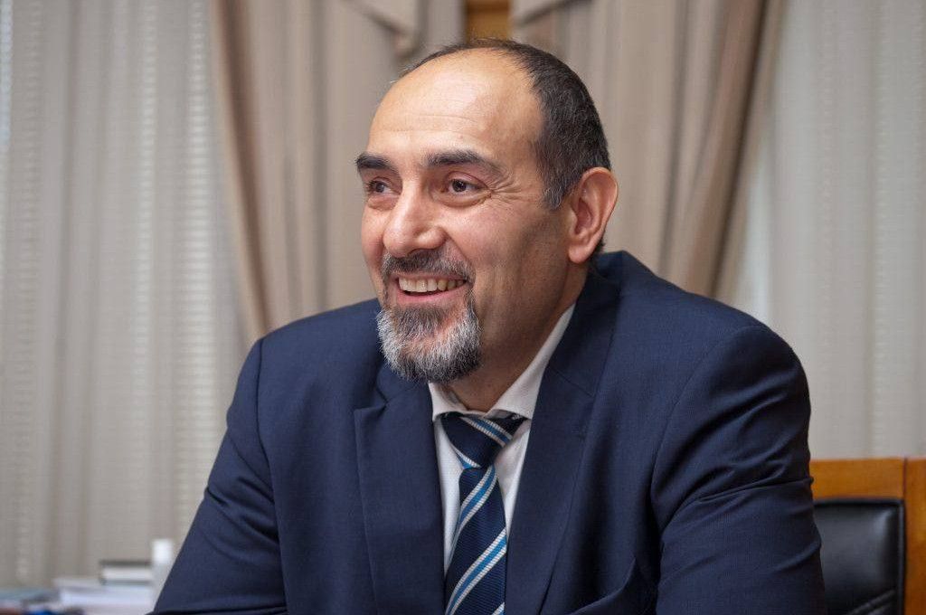 Министр образования и науки Дагестана Яхья Бучаев поздравил студентов Дагестана с Днём российского студенчества