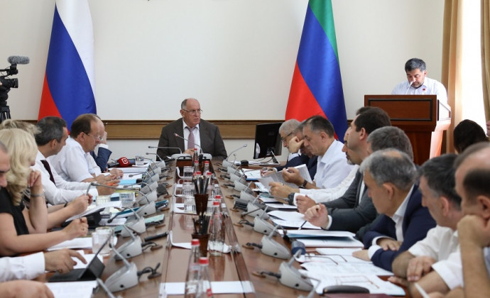 Порядка 15 млрд рублей направлено с начала года на реализацию нацпроектов в Дагестане