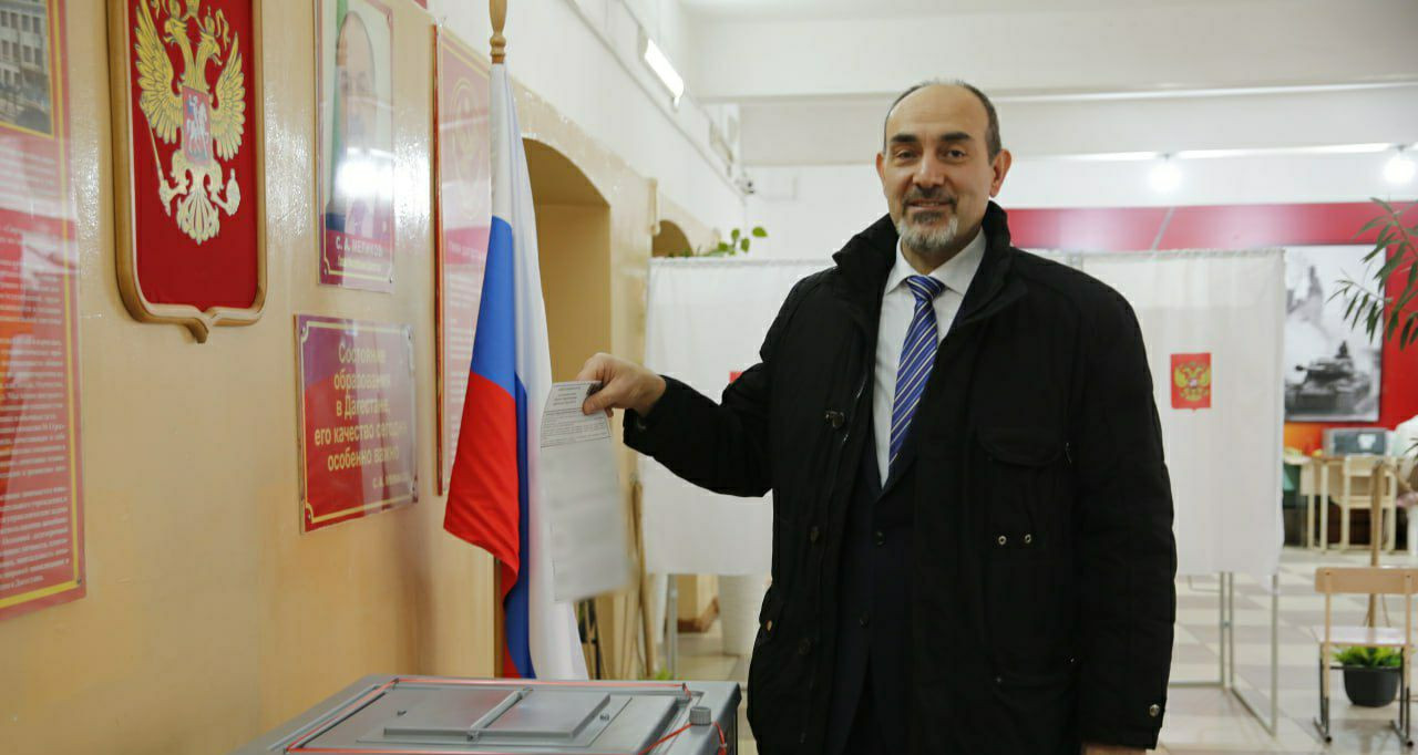 Яхья Бучаев проголосовал на выборах Президента РФ