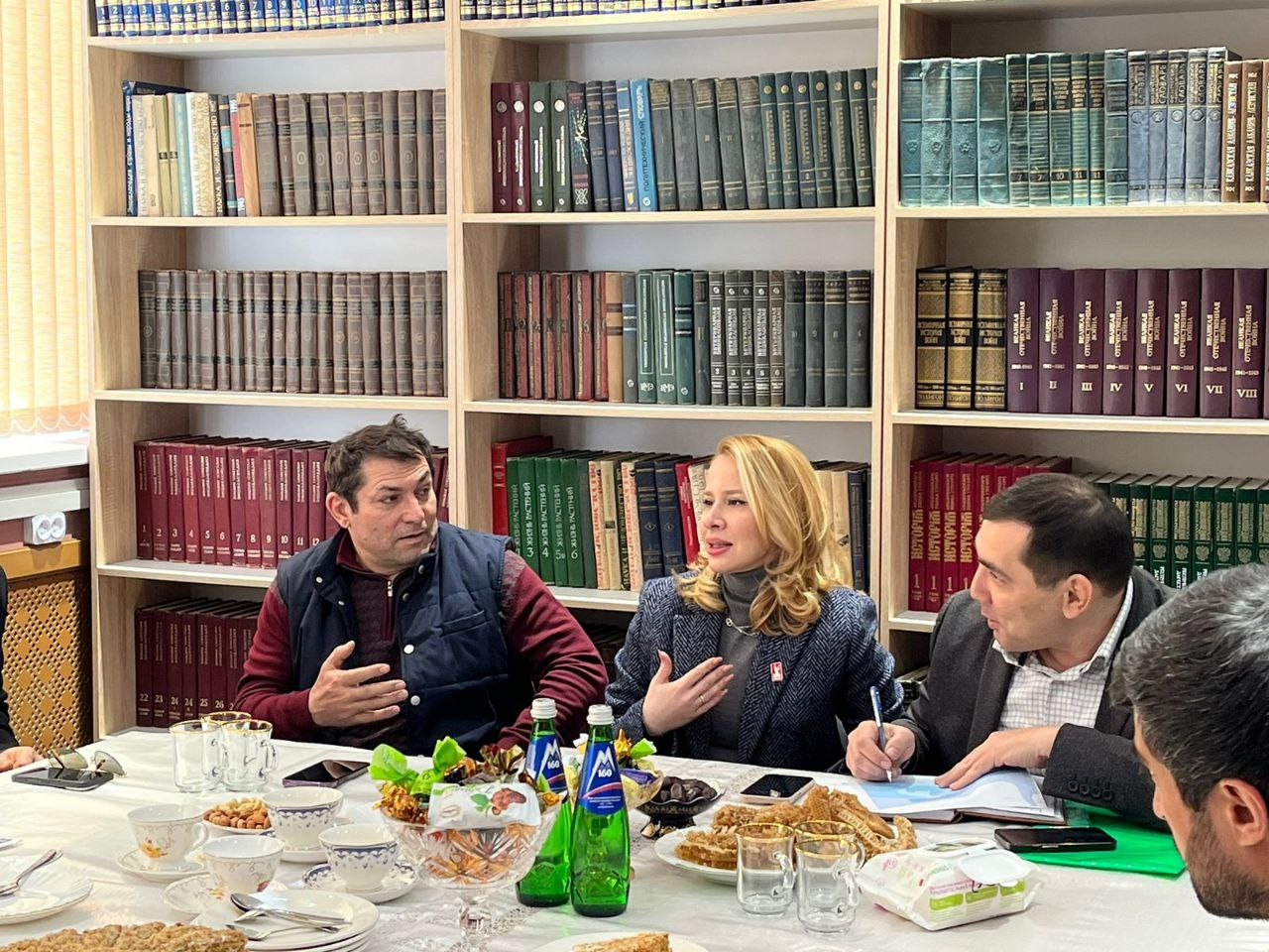 В Агульском районе прошло совещание, посвященное строительству новой школы