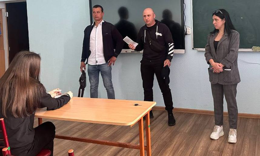 Выпускников Михайловского района Запорожской области проконсультировали по профессиональной ориентации