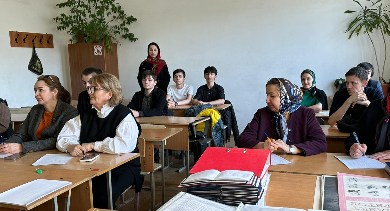 Олимпиада по литературе прошла в Автомобильно-дорожном колледже