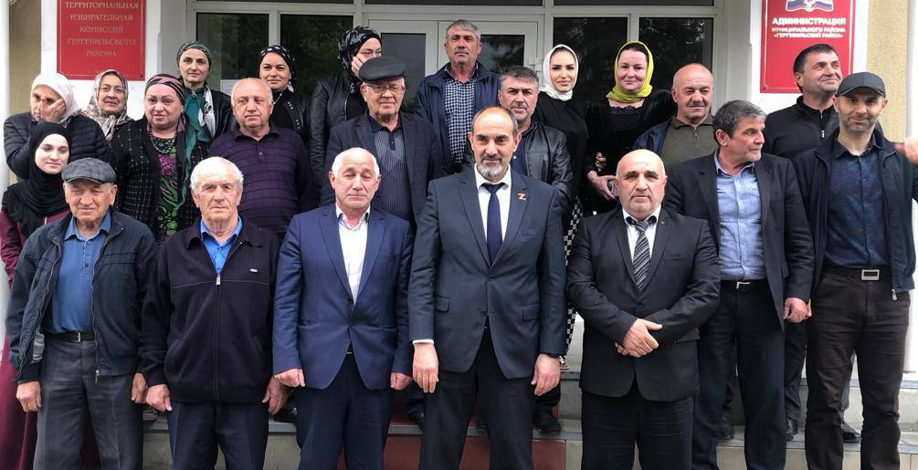 Министр образования и науки Дагестана Яхья Бучаев посетил Гергебильский район