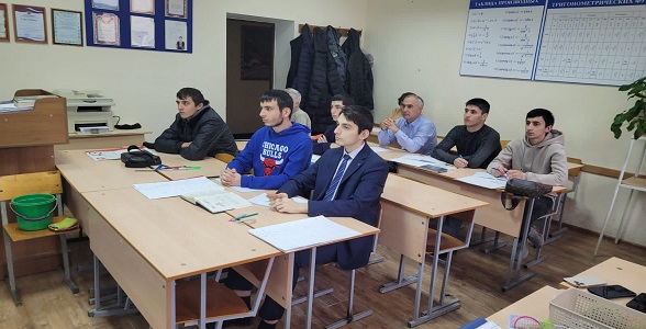 Открытый урок на тему «Сопряжение» прошел в колледже Махачкалы