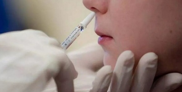 Минздрав зарегистрировал первую в мире назальную вакцину для профилактики коронавируса