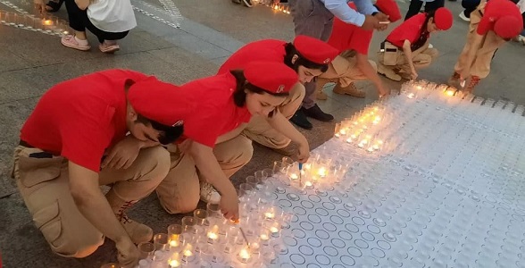 Юнармейцы Махачкалы приняли участие в Международной акции «Огненные картины войны»