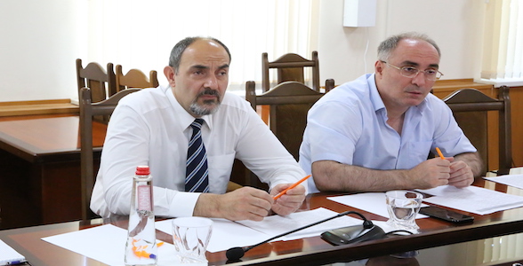 Яхья Бучаев провел личный прием граждан