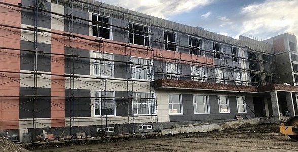 Новая школа на 1124 места строится в поселке Семендер