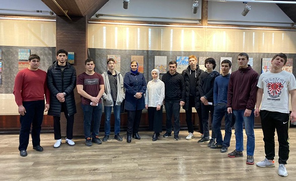 Студенты Автомобильно-дорожного колледжа посетили Центр этнической культуры РД