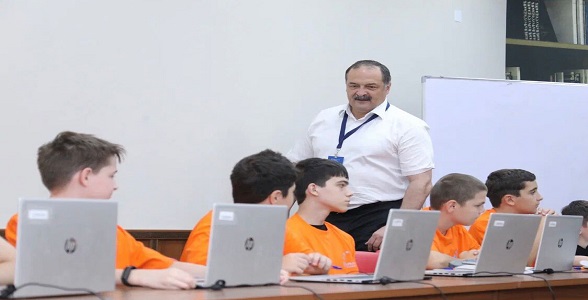 Сергей Меликов побывал в гостях у Альтаировцев