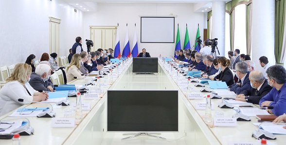 Заседание Совета при Главе РД по науке и образованию прошло в Дагестане