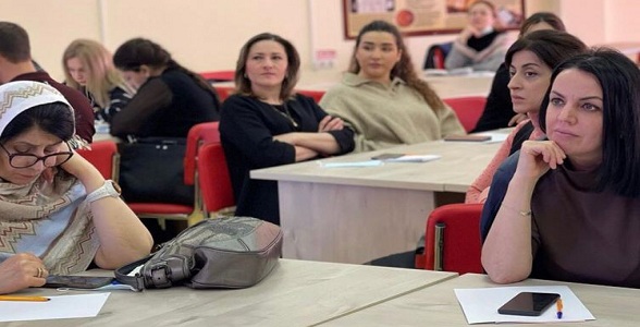 Семинар для социальных педагогов проходит в Махачкале