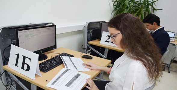 Дагестанские выпускники сдают ЕГЭ по информатике и ИКТ