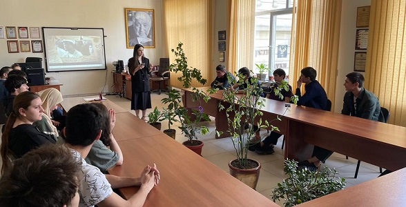 К акции «Поделись своим Знанием. Новые горизонты» присоединился Автомобильно-дорожный колледж