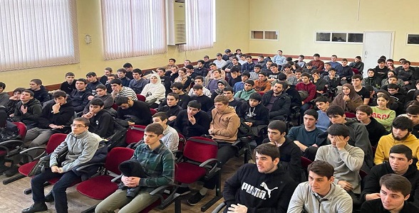 Профилактическая беседа состоялась в Автомобильно-дорожном колледже