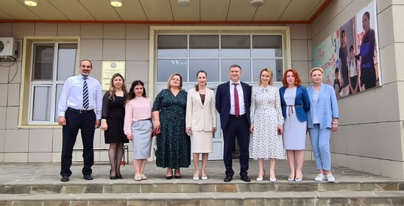 Детский омбудсмен Мария Львова-Белова побывала в Республиканском центре образования