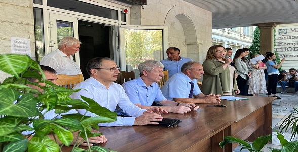 День знаний отметили в Автомобильно-дорожном колледже