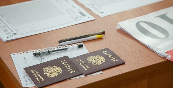 Девятиклассники сдают ОГЭ по четырём предметам