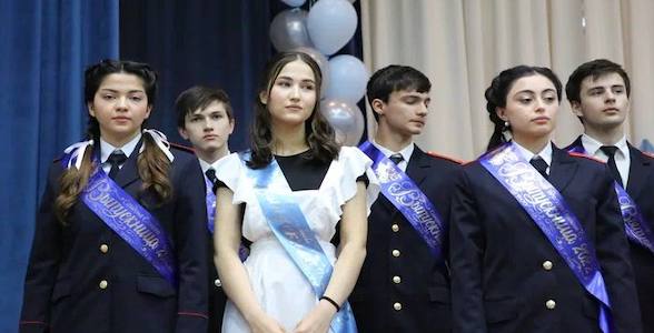 Последний звонок прозвучал для дагестанских школьников
