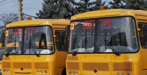 Прохождение водителями школьных автобусов обязательных предрейсовых и послерейсовых медицинских осмотров предусмотрено законом