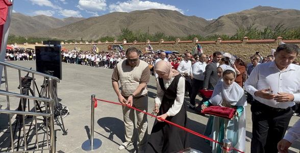 Новую школу на 400 мест в селе Луткун открыл Сергей Меликов