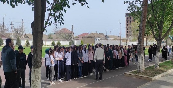 Агитационно-профилактическое мероприятие прошло в Дербентском профессионально-педагогическом колледже