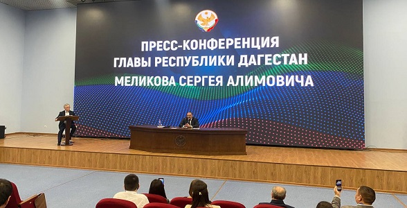 Глава РД Сергей Меликов: "Сегодня Министерство изучает методики других центров образования России, чтобы их внедрить в дагестанский центр"