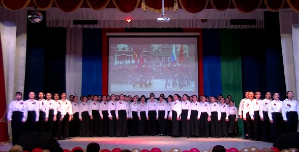 Отчетный концерт художественной самодеятельности «Ты живи, моя Россия!» прошел в Кизлярском колледже
