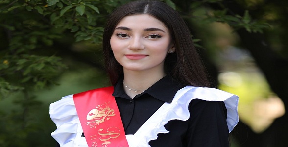 #ЗолотаяМолодёжьРД - Алина Асадулаева, стобалльница по русскому языку