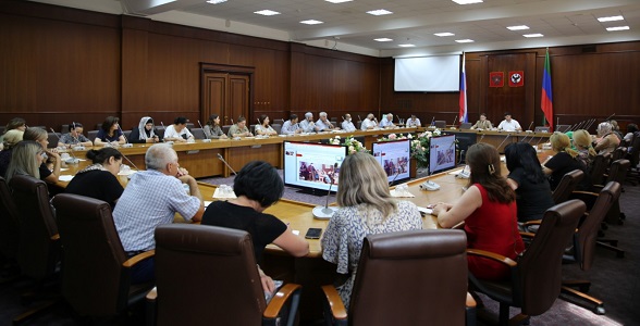 Состоялось совещание по итогам деятельности по противодействию идеологии терроризма и экстремизма в образовательных организациях РД