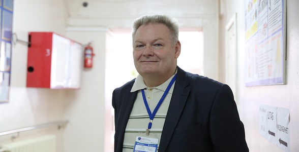 Александр Уваровский: «Самое важное при подготовке к ЕГЭ - это обстановка в доме выпускника»