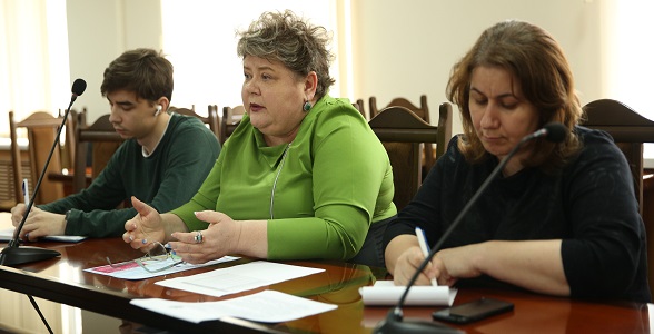 Встреча с представителями Министерства образования и науки и МФЦ состоялась в Минобрнауки РД