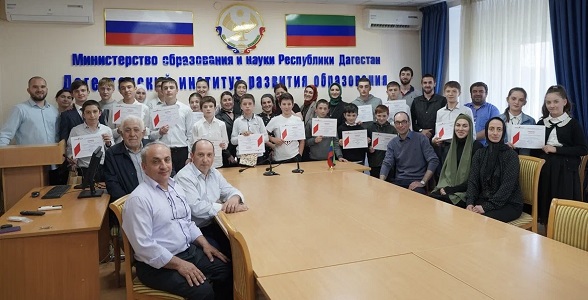 Очный этап республиканского конкурса проектов «Научился сам – научи другого» прошёл в ДИРО