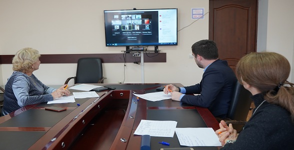 Республиканский конкурс «Лучший чтец произведений дагестанских авторов на родных языках» прошел в Дагестане