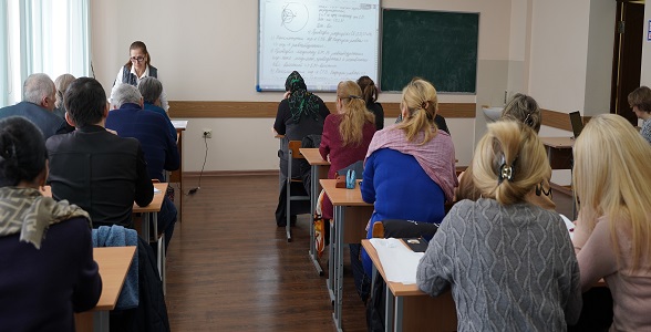 Курсы повышения квалификации кандидатов в эксперты ЕГЭ проходят на базе ДИРО