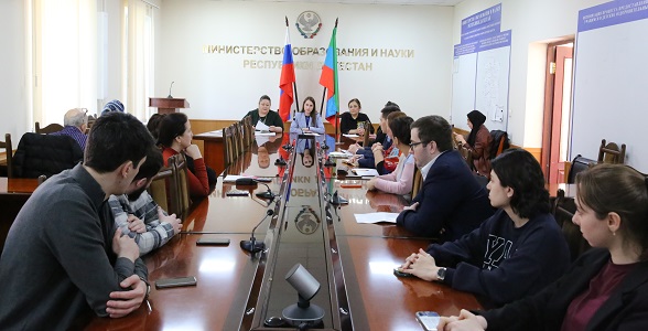 Семинар-совещание с победителями конкурса грантов Главы РД прошло в Минобрнауки РД