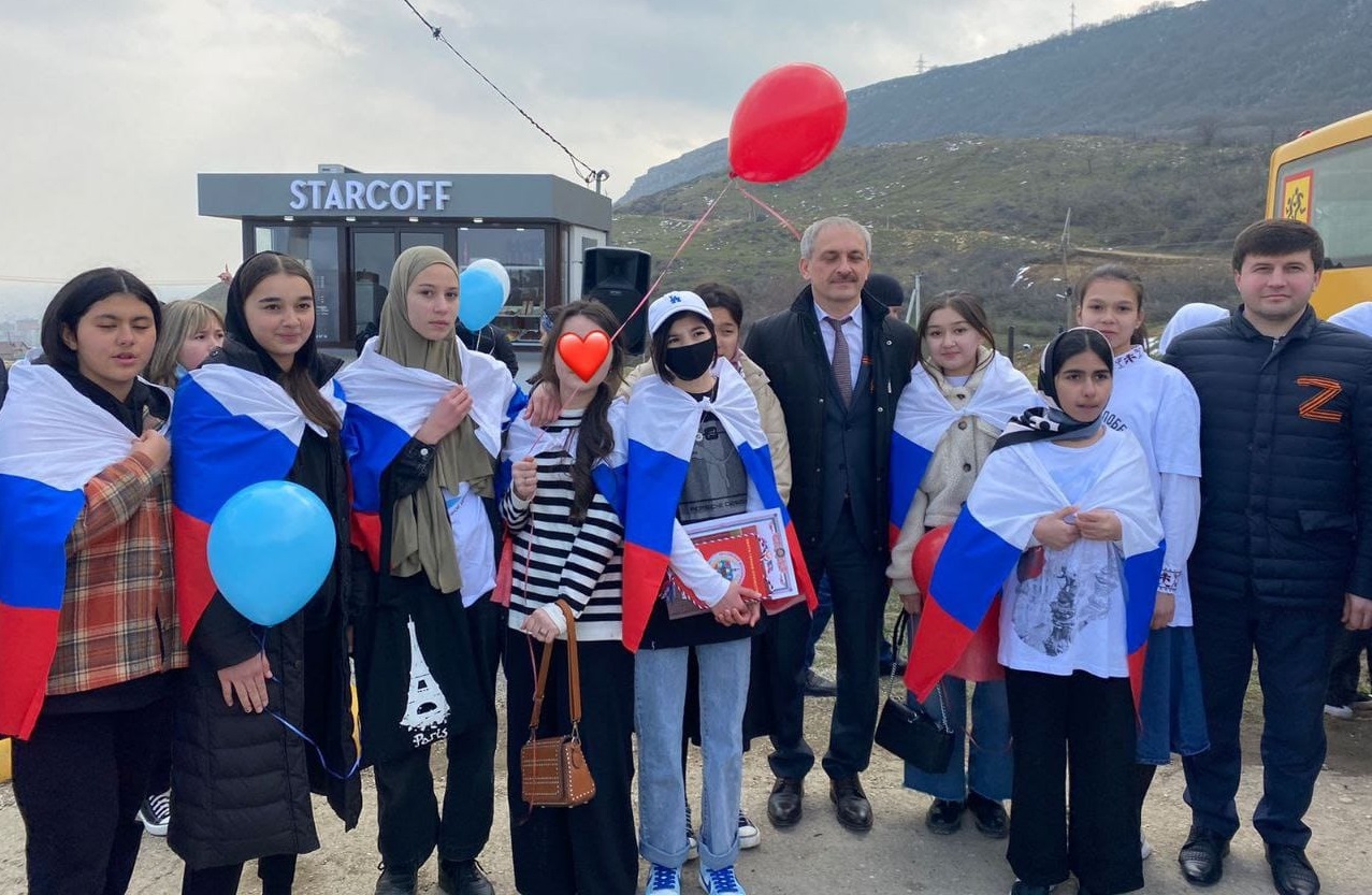 К марафону «Zа сильную Россию» присоединились студенты Автомобильно-дорожного колледжа