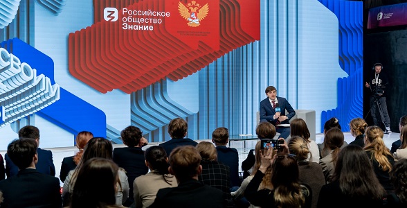 Сергей Кравцов рассказал об импортозамещении в сфере общего и среднего профессионального образования