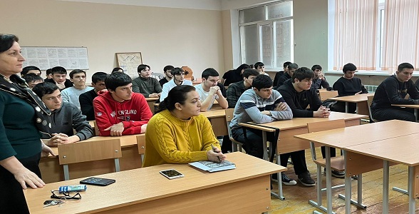 Беседа на тему здорового образа жизни состоялась в Автомобильно-дорожном колледже