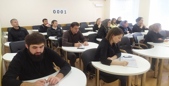 Семинар-совещание с муниципальными координаторами ГИА прошёл в Дагестане