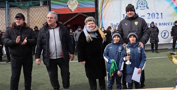 Подведены итоги Открытого зимнего первенства РДЮСШ Минобрнауки РД по футболу
