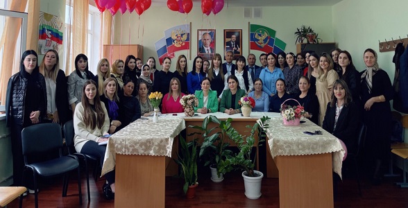 День Учителя отметили в Индустриально-промышленном колледже Избербаша