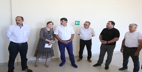 Яхья Бучаев провел выездную проверку по вопросам лицензирования объектов образования в Хасавюртовском районе