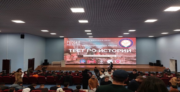 Студенты Автомобильно-дорожного колледжа приняли участие в акции ко Дню неизвестного солдата