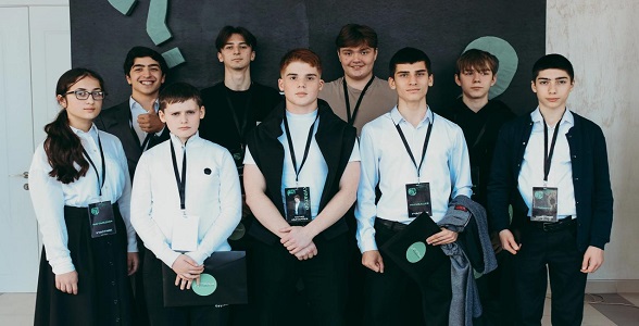 Дагестанские школьники победили в интеллектуальной лиге «Игры разума»